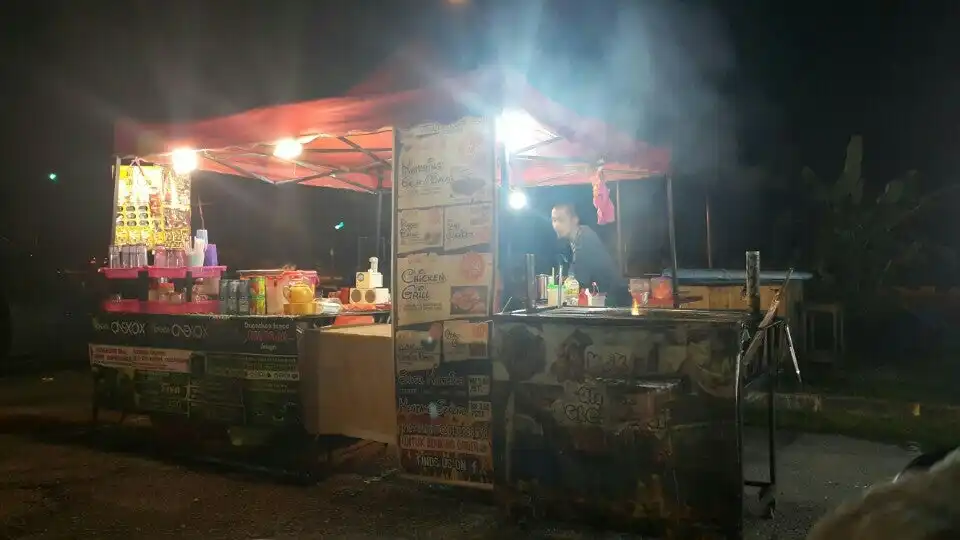 Tropika Hawker Food Street