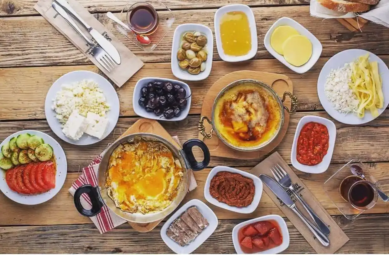 Trabzon Serpmeköy Kahvaltısı