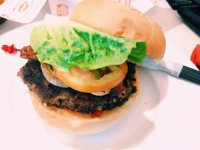 Crave Burger Food Photo 13