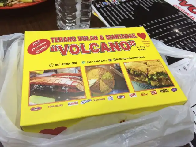 Gambar Makanan Terang Bulan "Volcano" 2