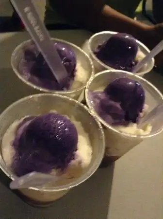 Aling Foping's Halo-Halo Food Photo 2
