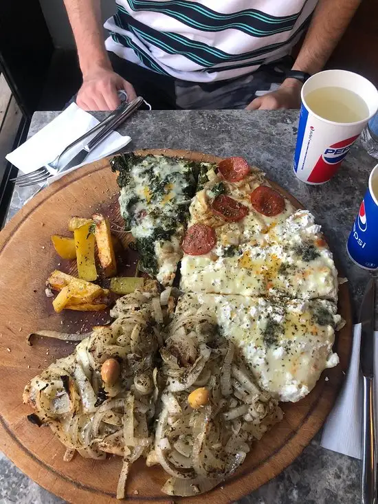 Pizza Argentina'nin yemek ve ambiyans fotoğrafları 27
