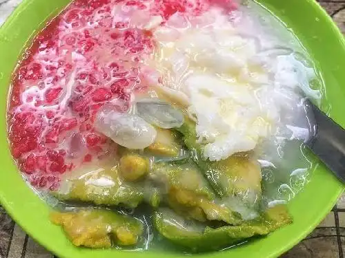 Sop Buah dan Es Campur Harmony, Nanjung