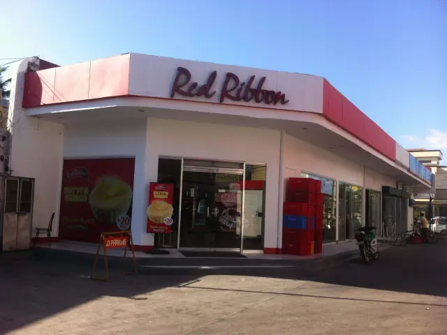 Red Ribbon Bakeshop Food Photo 7