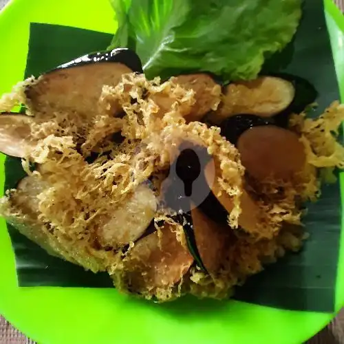 Gambar Makanan Ayam Goreng Kremes dan Soto MBAK ARUM, Baleharjo 1