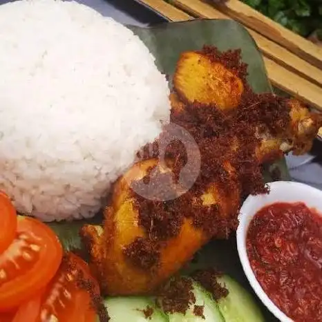 Gambar Makanan Ayam Rempah Halal Corner, Gunung Soputan 1