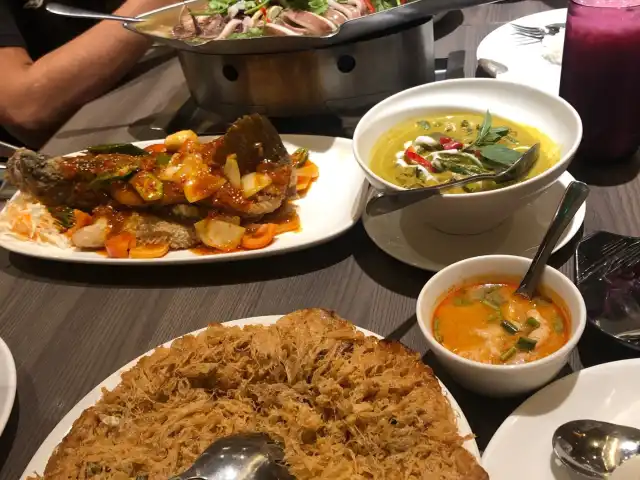 Para Thai Food Photo 8
