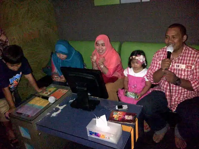 Gambar Makanan NAV Karaoke Keluarga 2