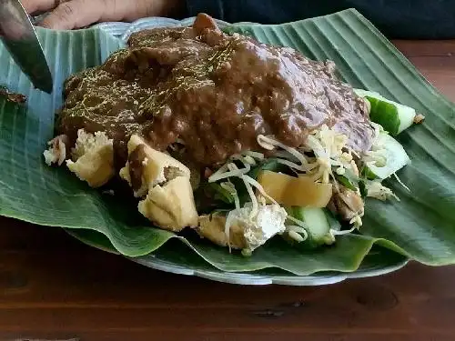 Rujak Cingur Mbak Ning