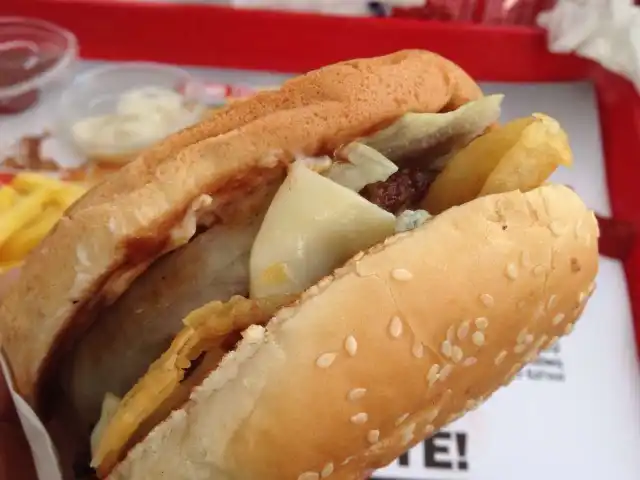 Carl's Jr.'nin yemek ve ambiyans fotoğrafları 42