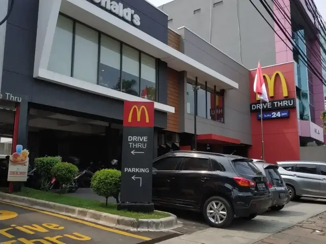 Gambar Makanan McDonald's 9