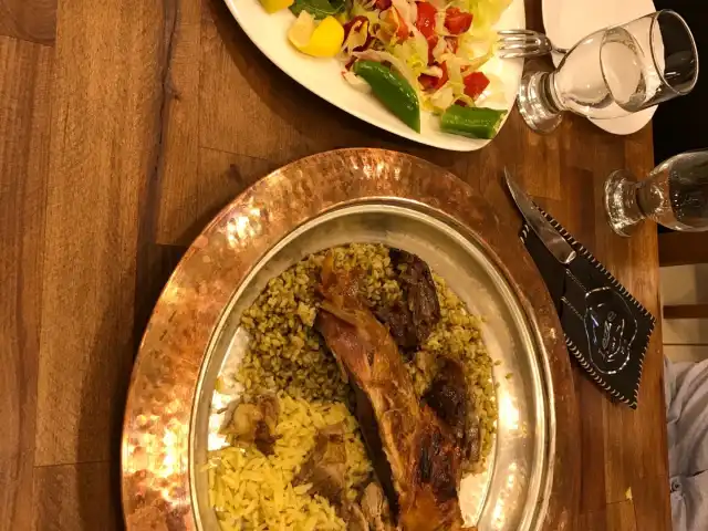 Lezzet Kuzu Çevirme'nin yemek ve ambiyans fotoğrafları 20