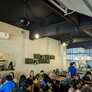 Kafe D' Kunyit Kitchen