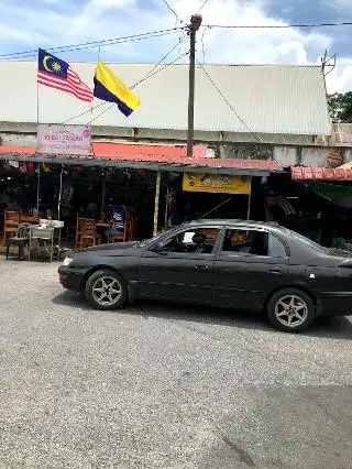 Kedai Faizah Daud