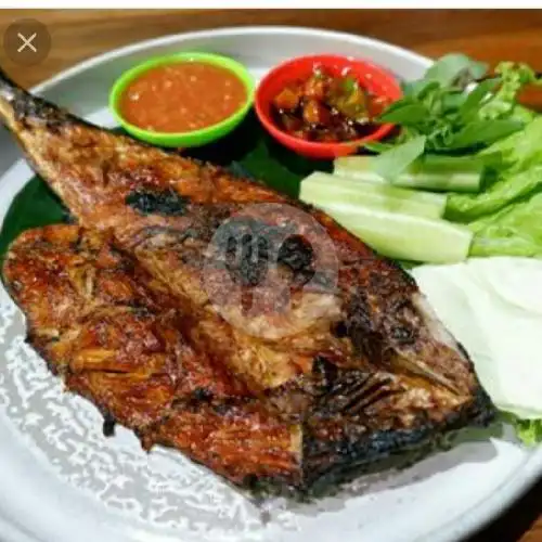 Gambar Makanan ikan bakar daeng mansyur 9