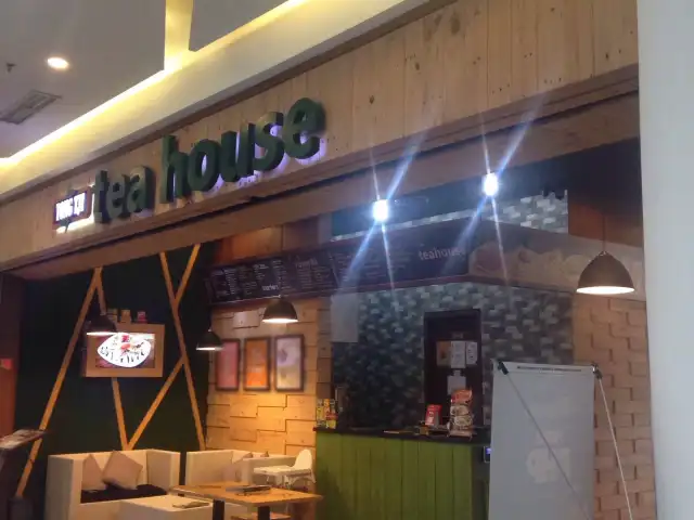 Gambar Makanan Tong Tji Teahouse 12