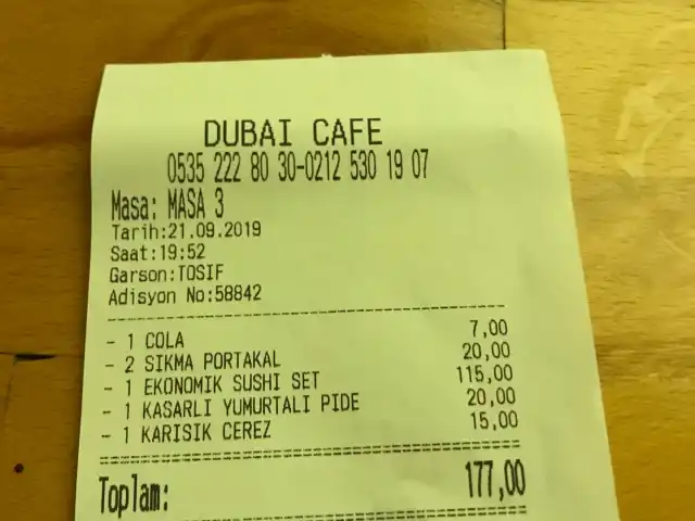 Dubai Cafe & Sushi'nin yemek ve ambiyans fotoğrafları 7