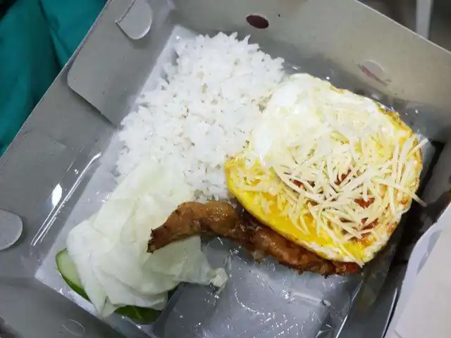 Gambar Makanan Ayam Geprek Direktur 10