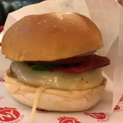 NY Burger Co Batai