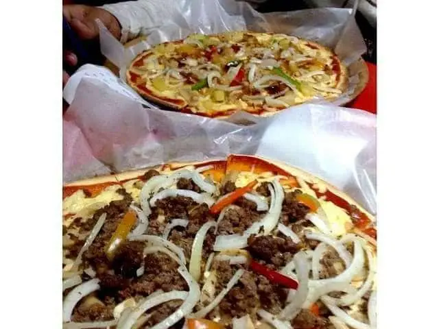 Biaño's Pizza Food Photo 10