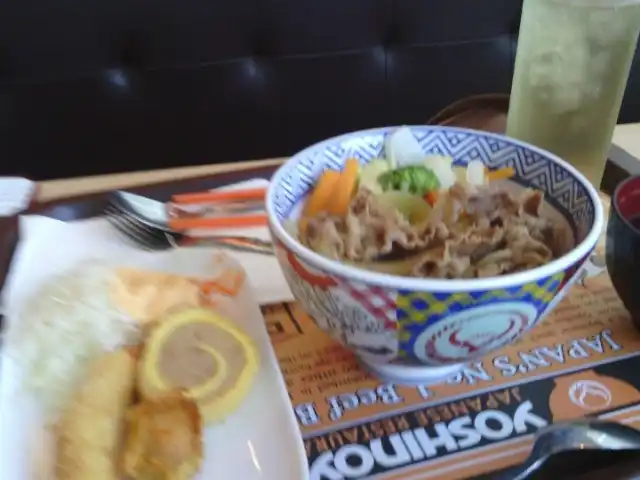 Gambar Makanan Yoshinoya (吉野家) 6