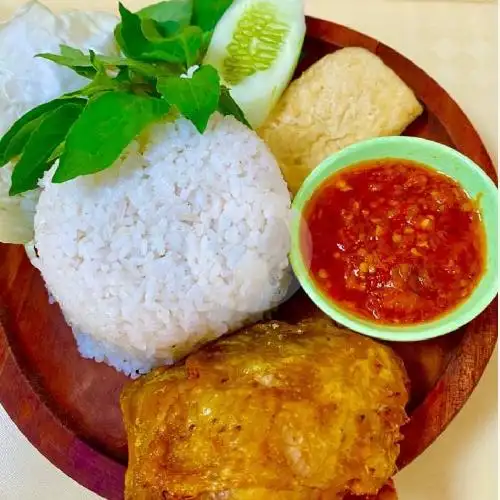 Gambar Makanan Nasi Tempong Gacor, Sawojajar 10