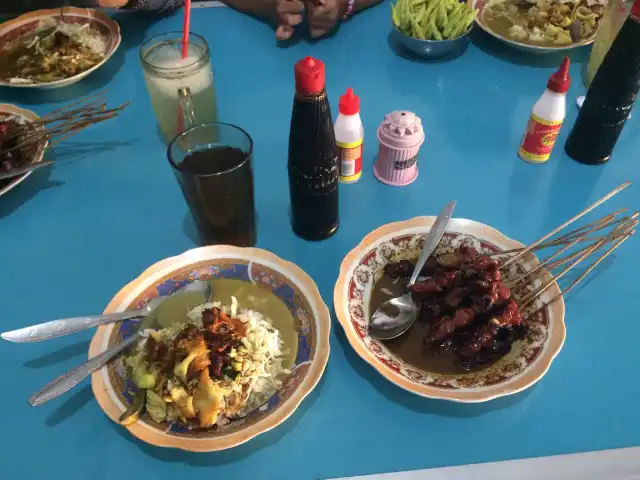 Gambar Makanan Nasi Becek dan Sate Kambing Pojok 14