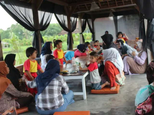 Gambar Makanan Waroeng Kebon Ramayana 11