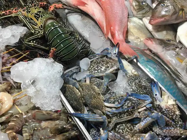 Gambar Makanan Pasar Malam Ikan Bakar Kampung Solor 5