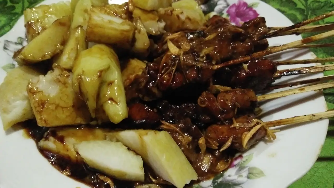 Sate Ayam dan Kambing Madura Asli