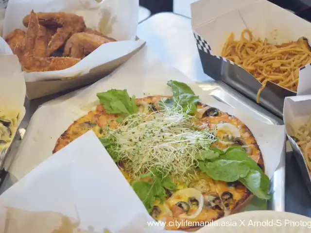 Yellow Cab Pizza Co. Food Photo 19