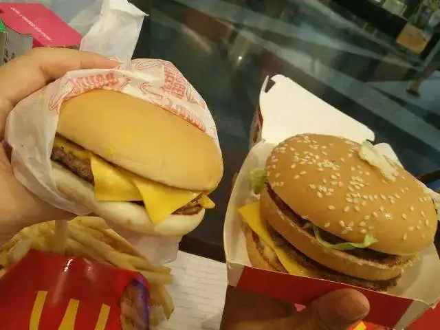 Gambar Makanan McDonald's 13