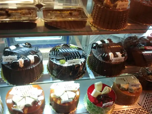 Dore Patisserie & Chocolate'nin yemek ve ambiyans fotoğrafları 2