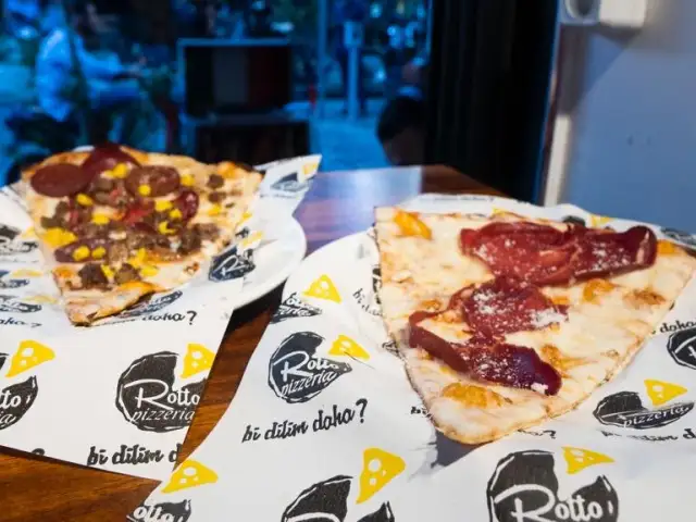Rotto Pizzera'nin yemek ve ambiyans fotoğrafları 18