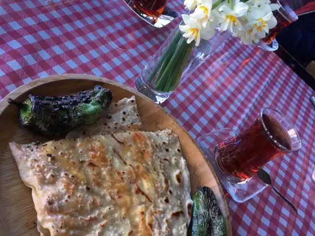 Küpeli Trabzon Ekmeği'nin yemek ve ambiyans fotoğrafları 3