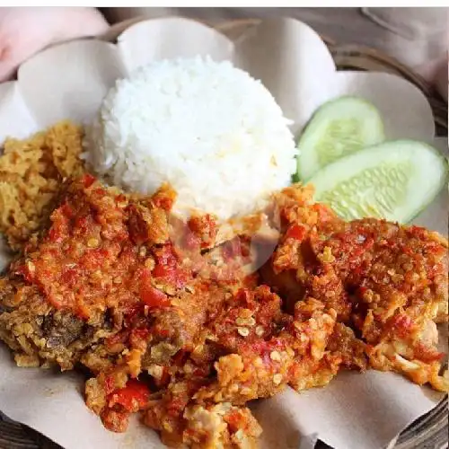 Gambar Makanan Ayam Geprek Arafiq, Kebon Nanas 1