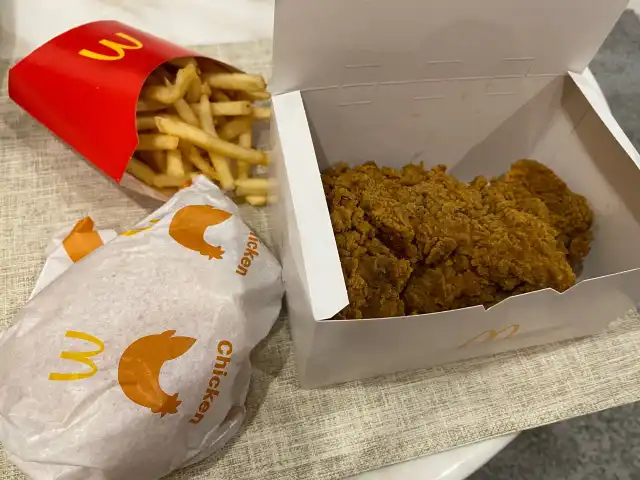 McDonald’s/McCafé Food Photo 3
