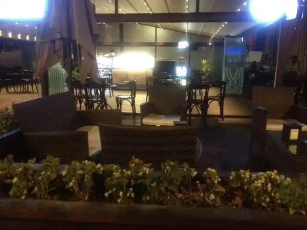 Ertuğrul Bey Meydan Cafe