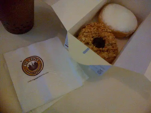 Big Apple Donuts & Coffee Food Photo 9