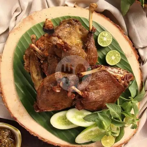 Gambar Makanan Ayam Lalapan Dapoer Mertua, Kuta 13