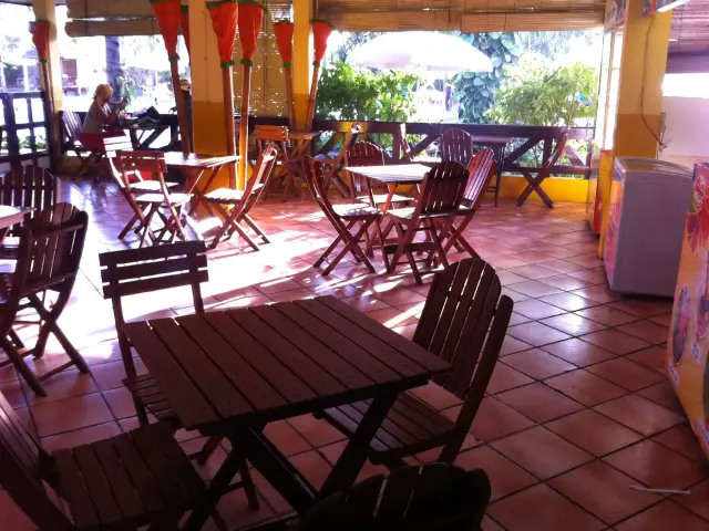 Gambar Makanan Beach Cafe 5