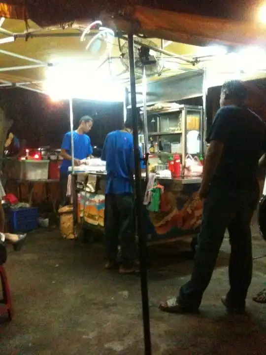 Ramlee Burger Sentosa Food Photo 3