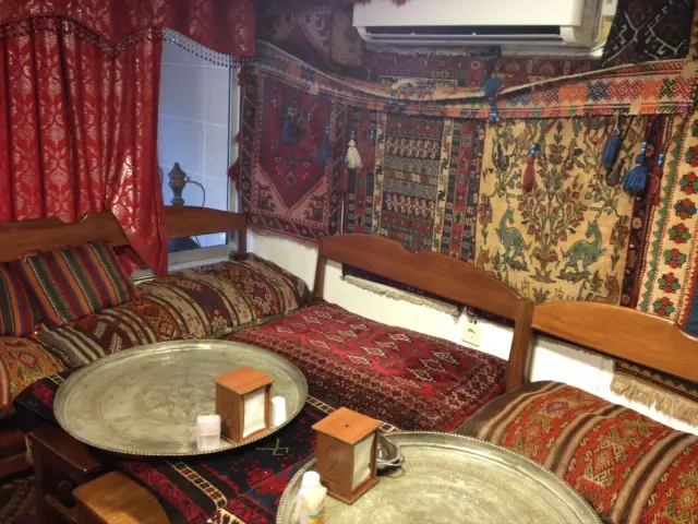 Meşhur Kebapçı Emin Usta'nın Yeri'nin yemek ve ambiyans fotoğrafları 5