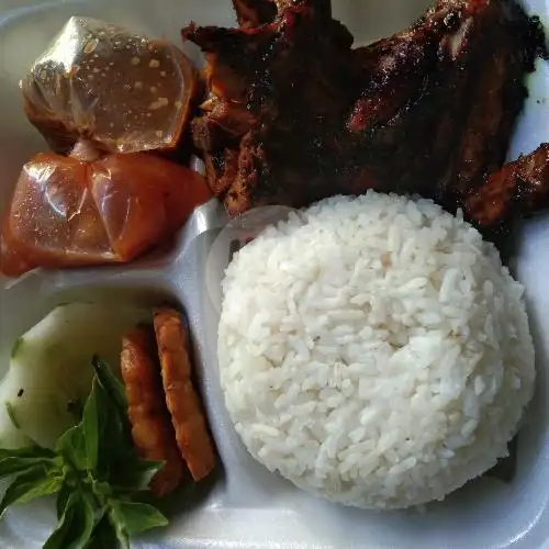Gambar Makanan Ayam Bakar Mbak Yuli, Gg,Tj Sungai Pinang Luar 12