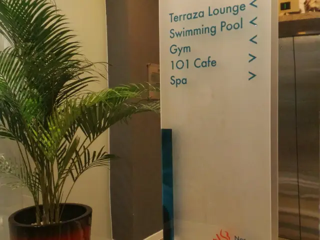 Terraza Lounge - Hotel THE 1O1