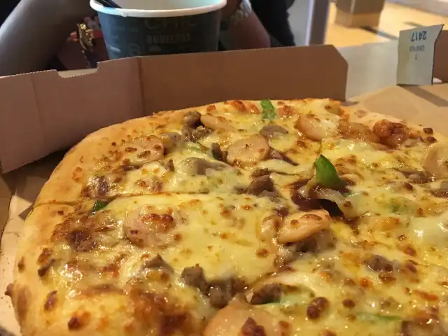 Domino's Pizza Food Photo 14