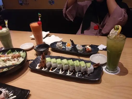 Gambar Makanan Sushi Tei PIM 2 7