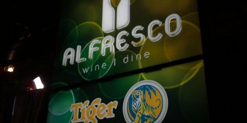 Alfresco Wine Dine, Chicken, Kuching YummyAdvisor