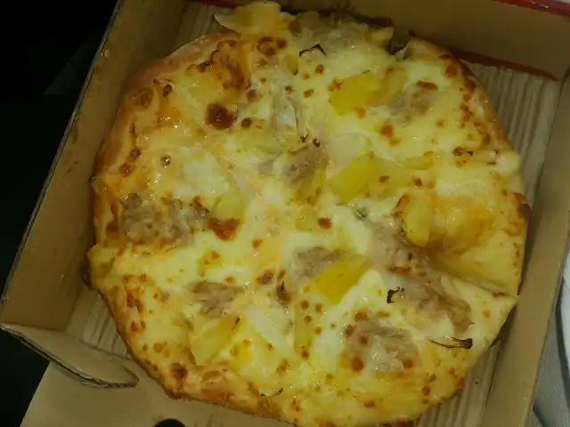 Pizza Hut Food Photo 2