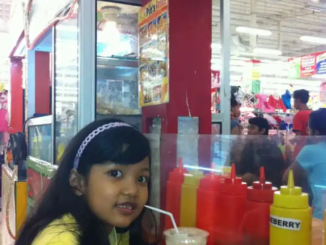 Gambar Makanan Food court Giant-Waru 13